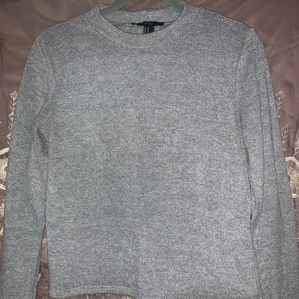 Cropped knit sweater